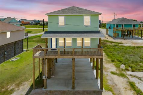 4726 Palm Street Freeport TX 77541