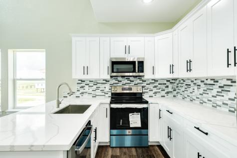 4726 Palm Street Freeport TX 77541