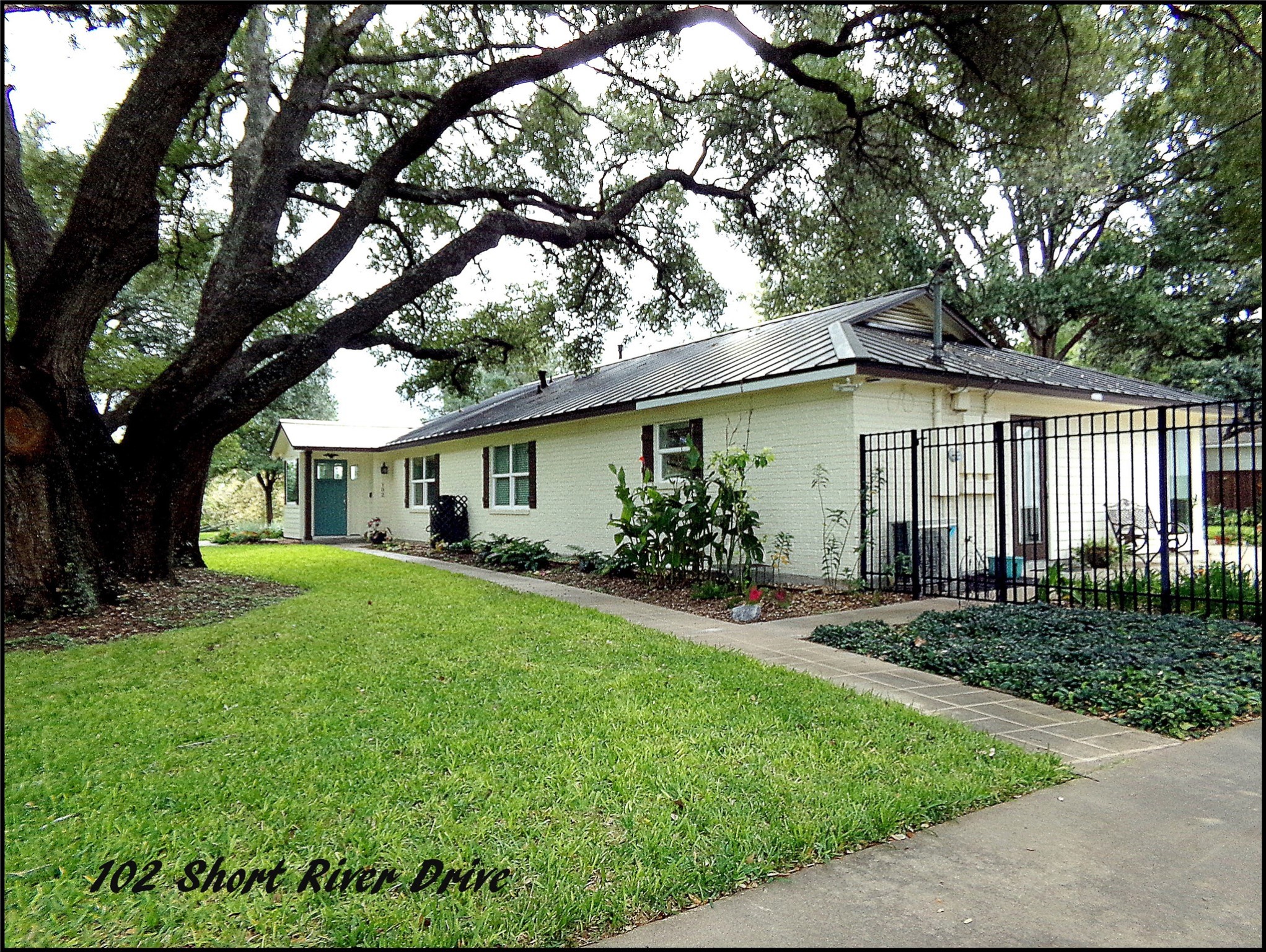 102 Short River Drive Columbus TX 78934