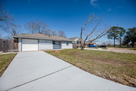 5619 Dumore Drive Houston TX 77048