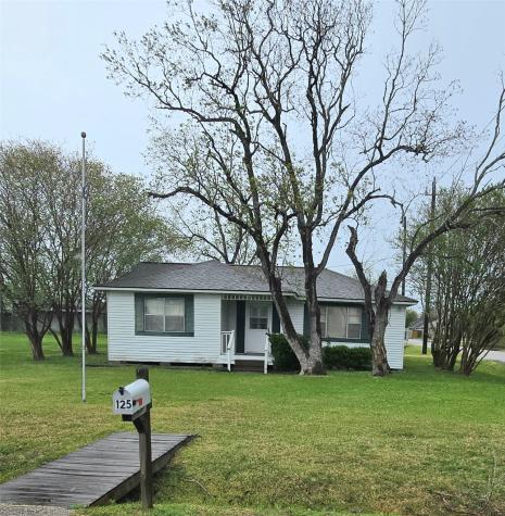 125 S Nugent Street La Porte TX 77571