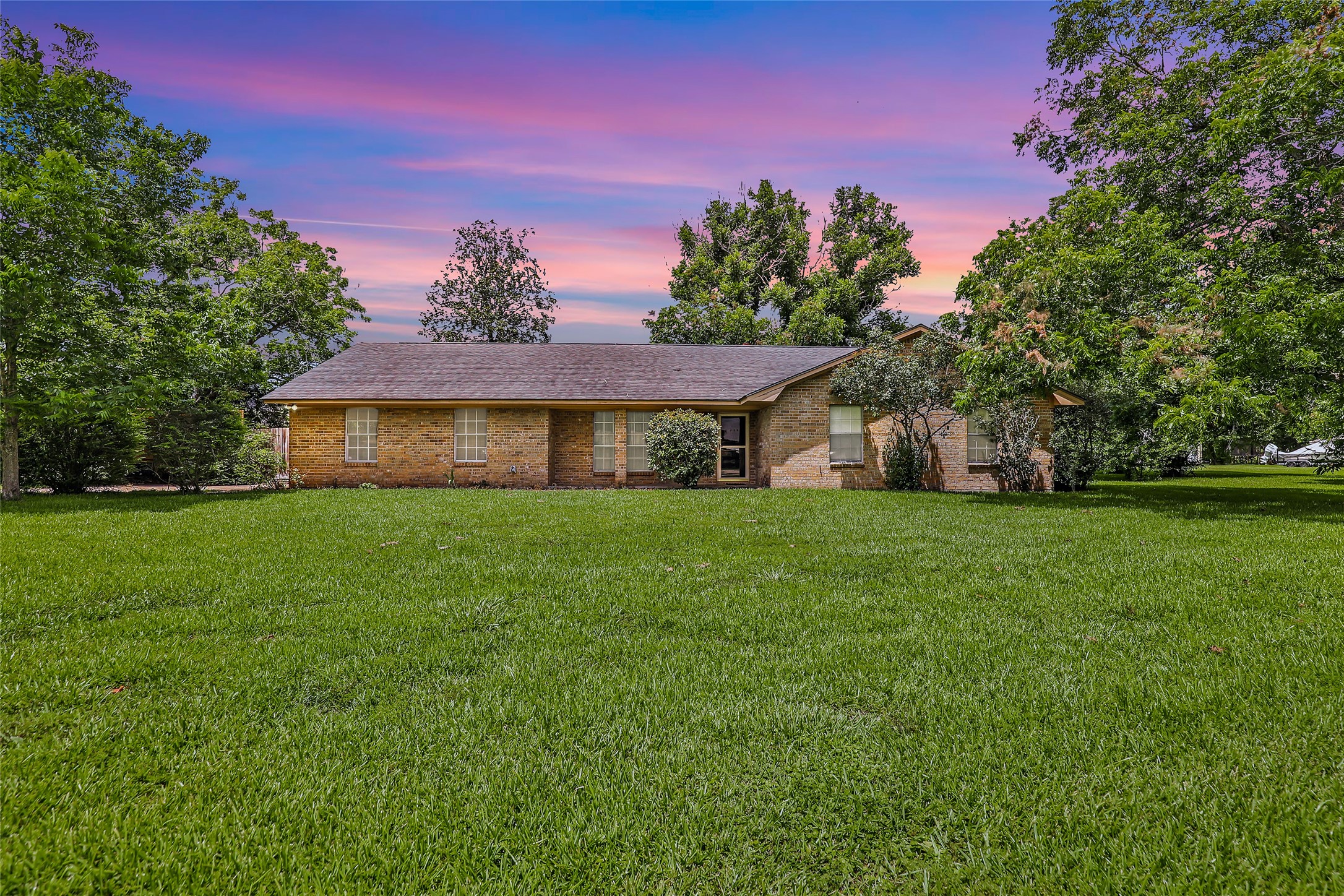 101 Sunset Heights Avenue Dayton TX 77535