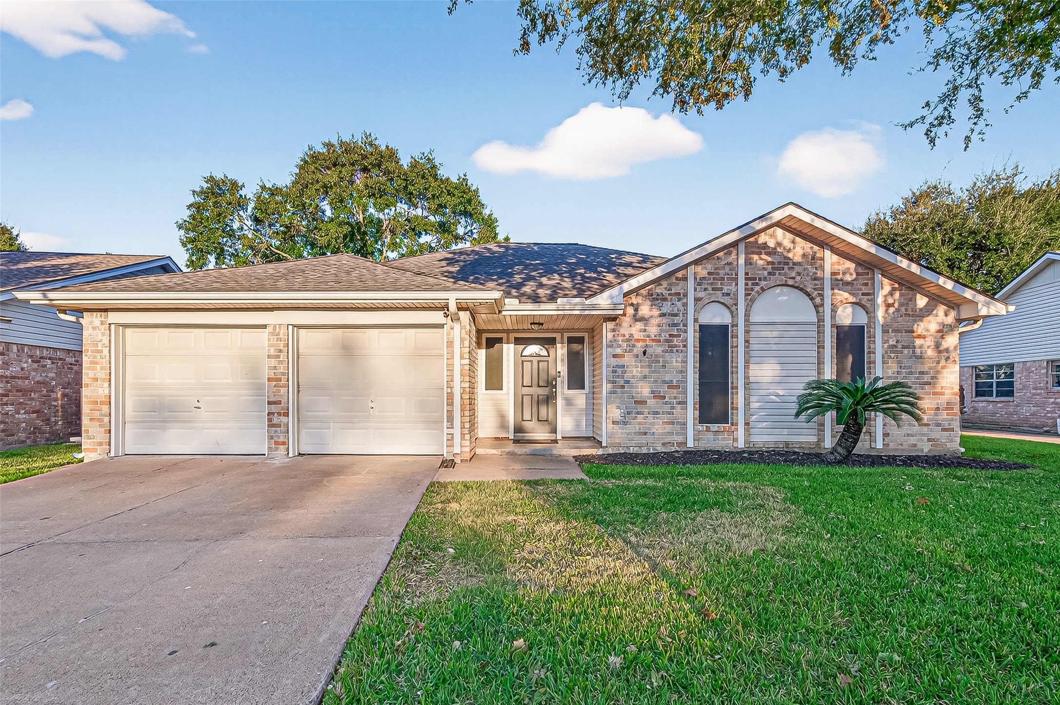 1414 Hitherfield Drive Sugar Land TX 77498