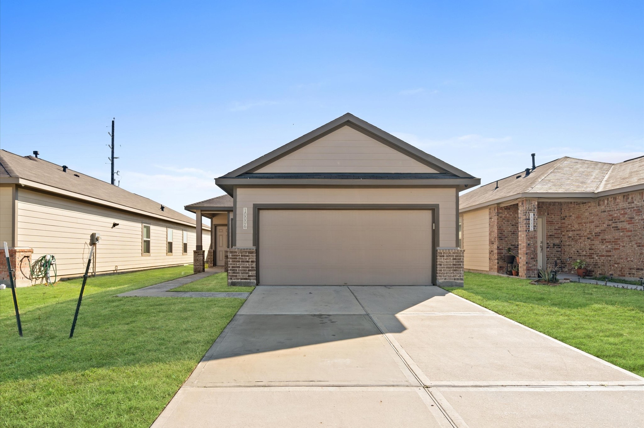 10006 Yanet Grove Lane Houston TX 77044