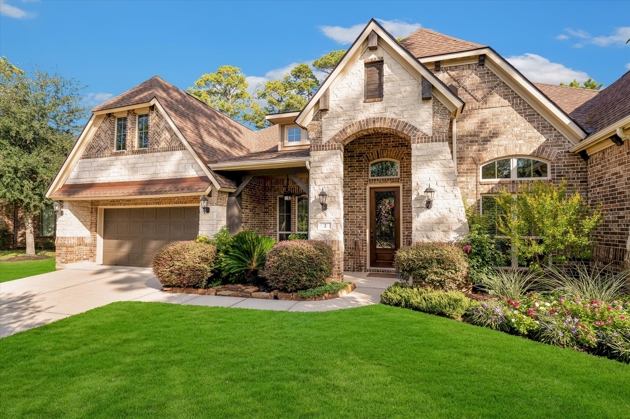 2 Crag Court Conroe TX 77301
