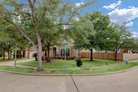 9739 Beckwood Post Drive Houston TX 77095