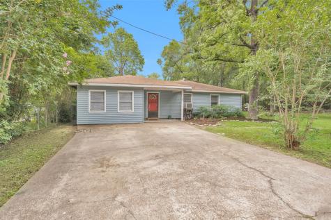 187 Cherokee Lane Onalaska TX 77360