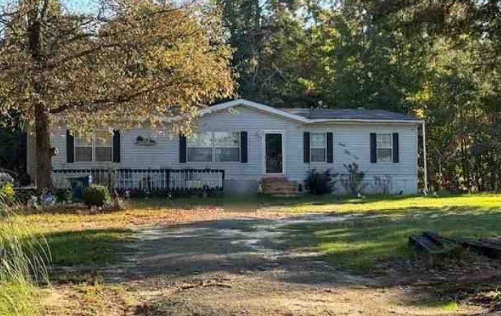 352 County Road 3418 Jacksonville TX 75766