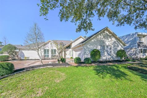 2403 Golfcrest Drive Pearland TX 77581