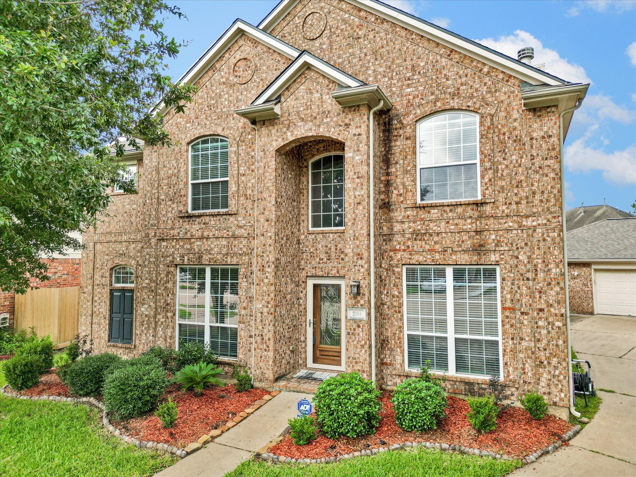 2104 Winebrook Court Pearland TX 77584
