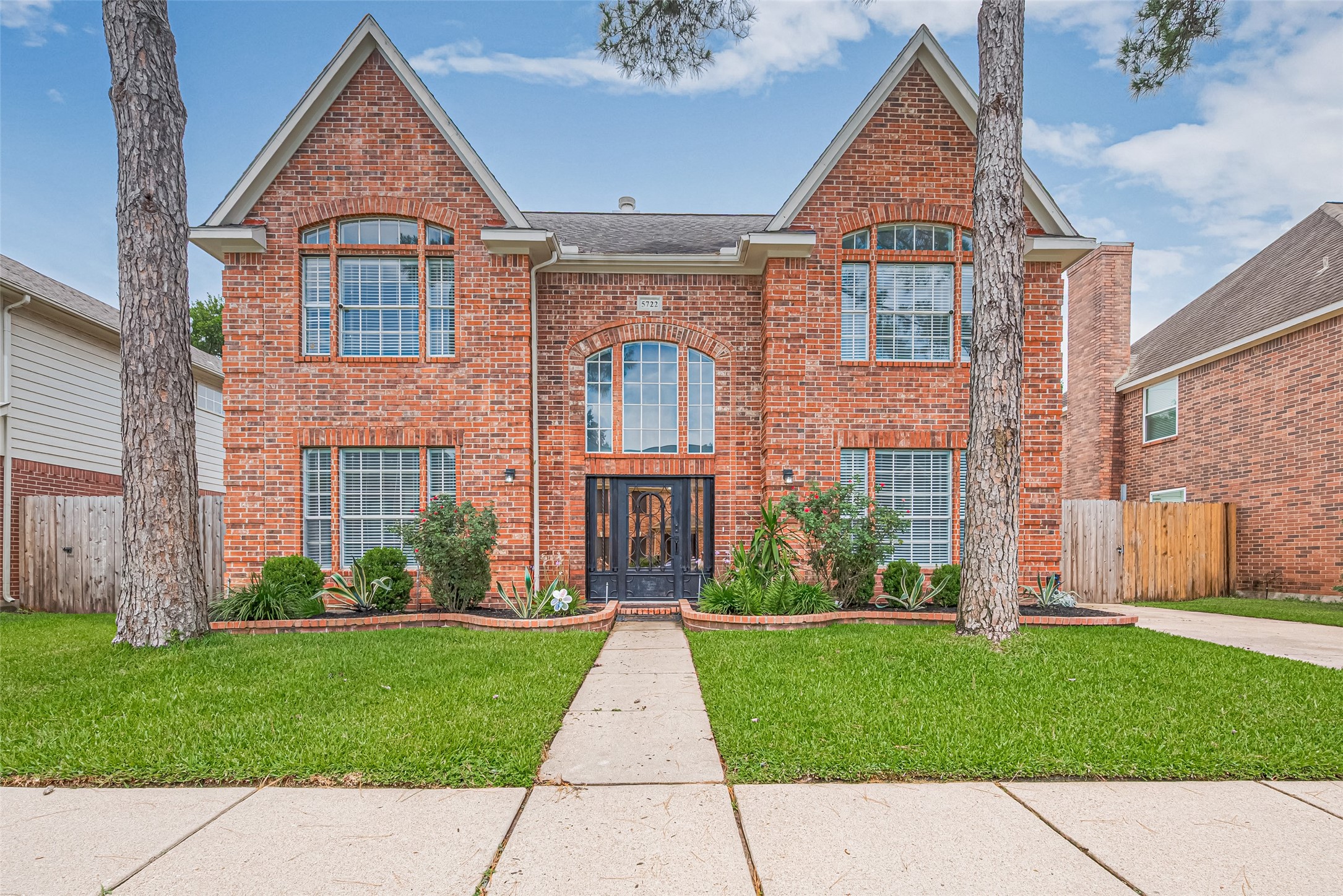 5722 Henniker Drive Houston TX 77041