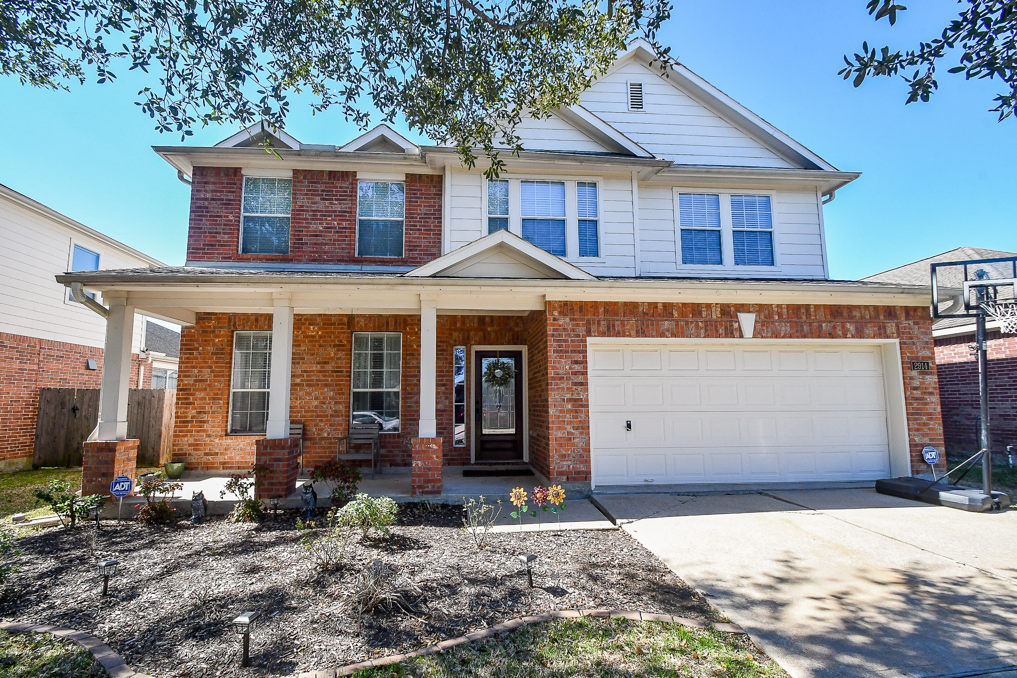 2914 Ashbrook Lane Pearland TX 77584