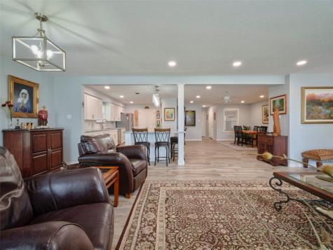 9015 Antonia Street Needville TX 77461