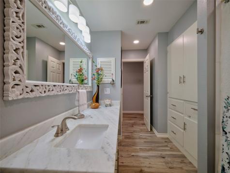 9015 Antonia Street Needville TX 77461