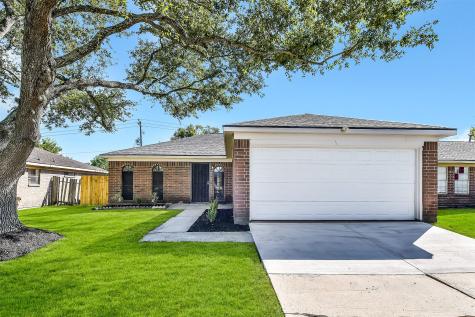 4726 Fairgreen Lane Houston TX 77048