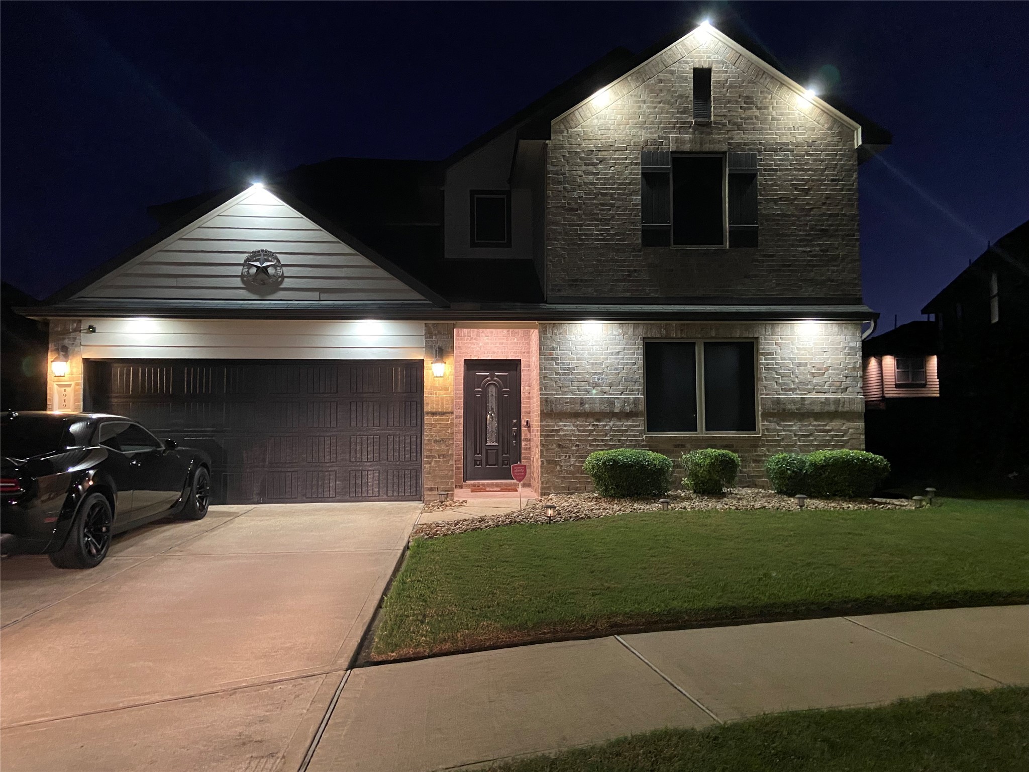 1919 Dover Heights Lane Fresno TX 77545