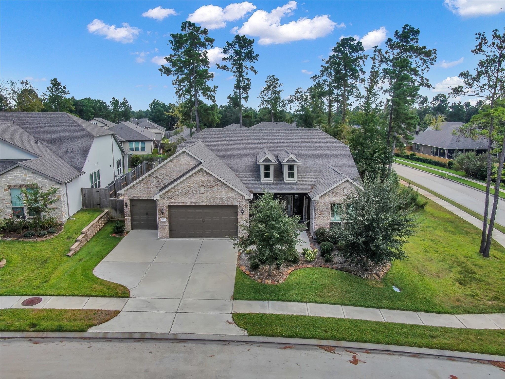 102 E Buffalo Clover Court Montgomery TX 77316