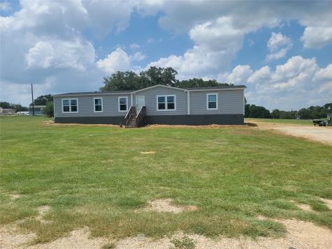 76 County Road 236a Gonzales TX 78629