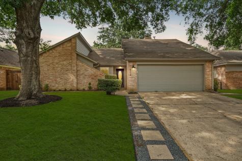 6214 Saint Anne Forest Drive Houston TX 77088