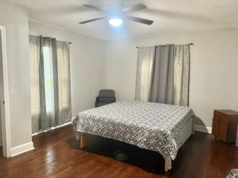 19 4th Avenue N Texas City TX 77590