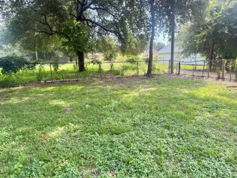 19 4th Avenue N Texas City TX 77590