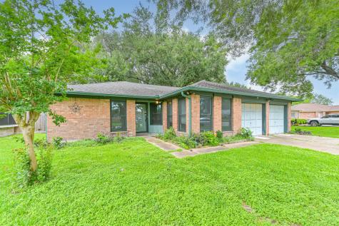 2914 Marlin Court League City TX 77573