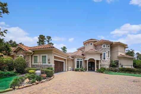 2802 Twin Fountains Drive Houston TX 77068
