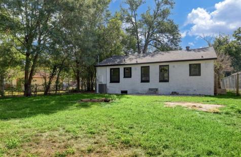 513 Mayford Street Houston TX 77076
