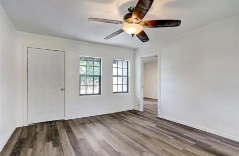 513 Mayford Street Houston TX 77076