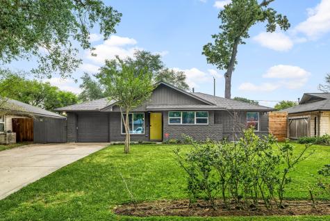 2106 Ansbury Drive Houston TX 77018