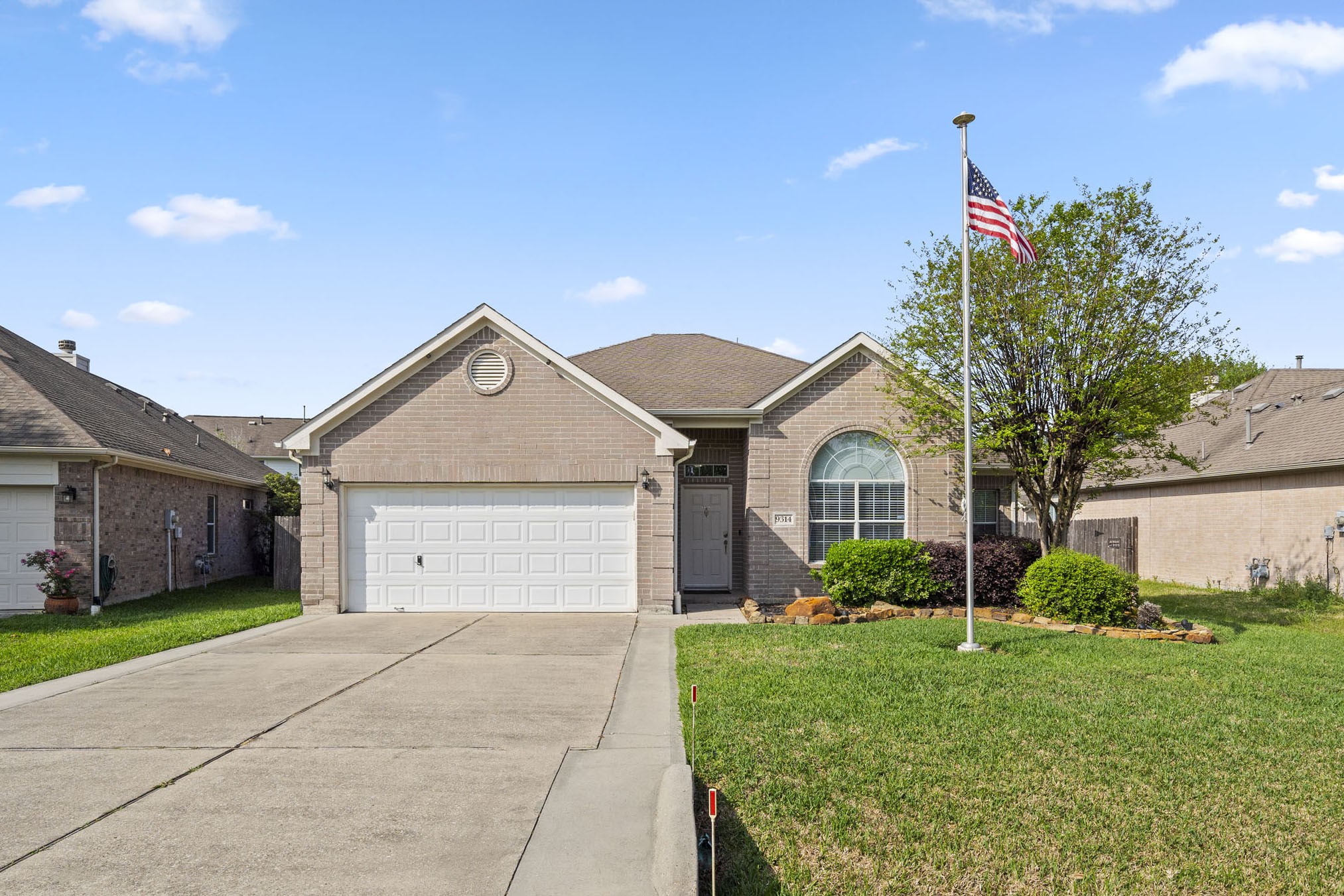 9314 E Lakeside Drive Magnolia TX 77354