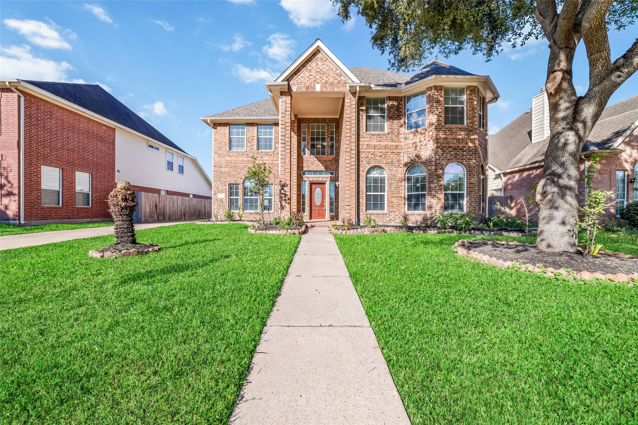 10018 Linenhall Drive Sugar Land TX 77498
