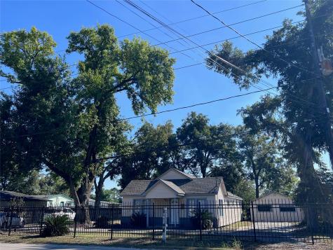5721 Breen Drive Houston TX 77086