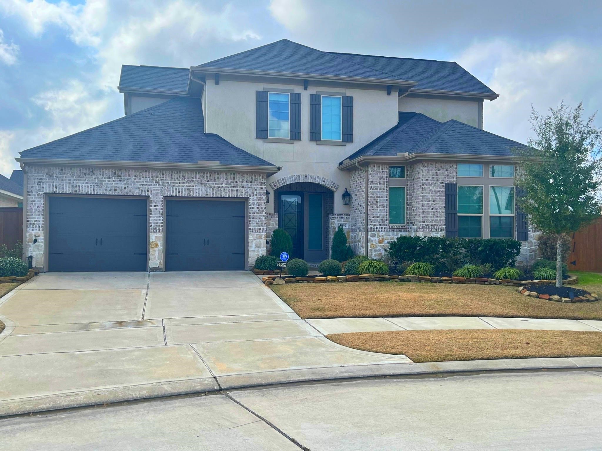 5939 Wedgewood Heights Way Houston TX 77059