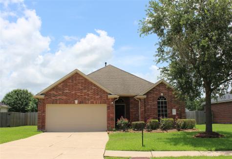 1904 Vineyard Bend Court Pearland TX 77581
