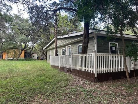 129 New York Avenue Lakehills TX 78063