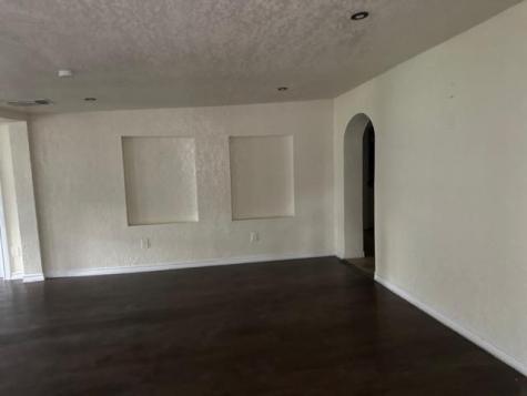 129 New York Avenue Lakehills TX 78063