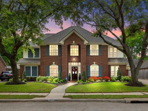 2211 Purple Plum Lane Houston TX 77062