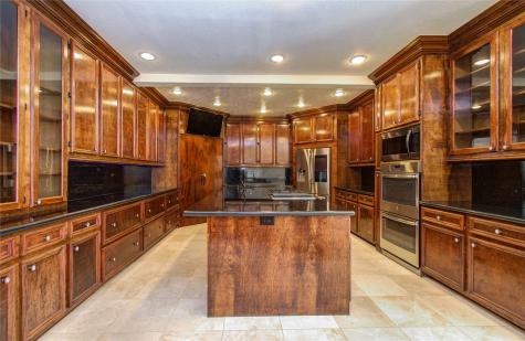 6423 Oakmont Creek Drive Spring TX 77379