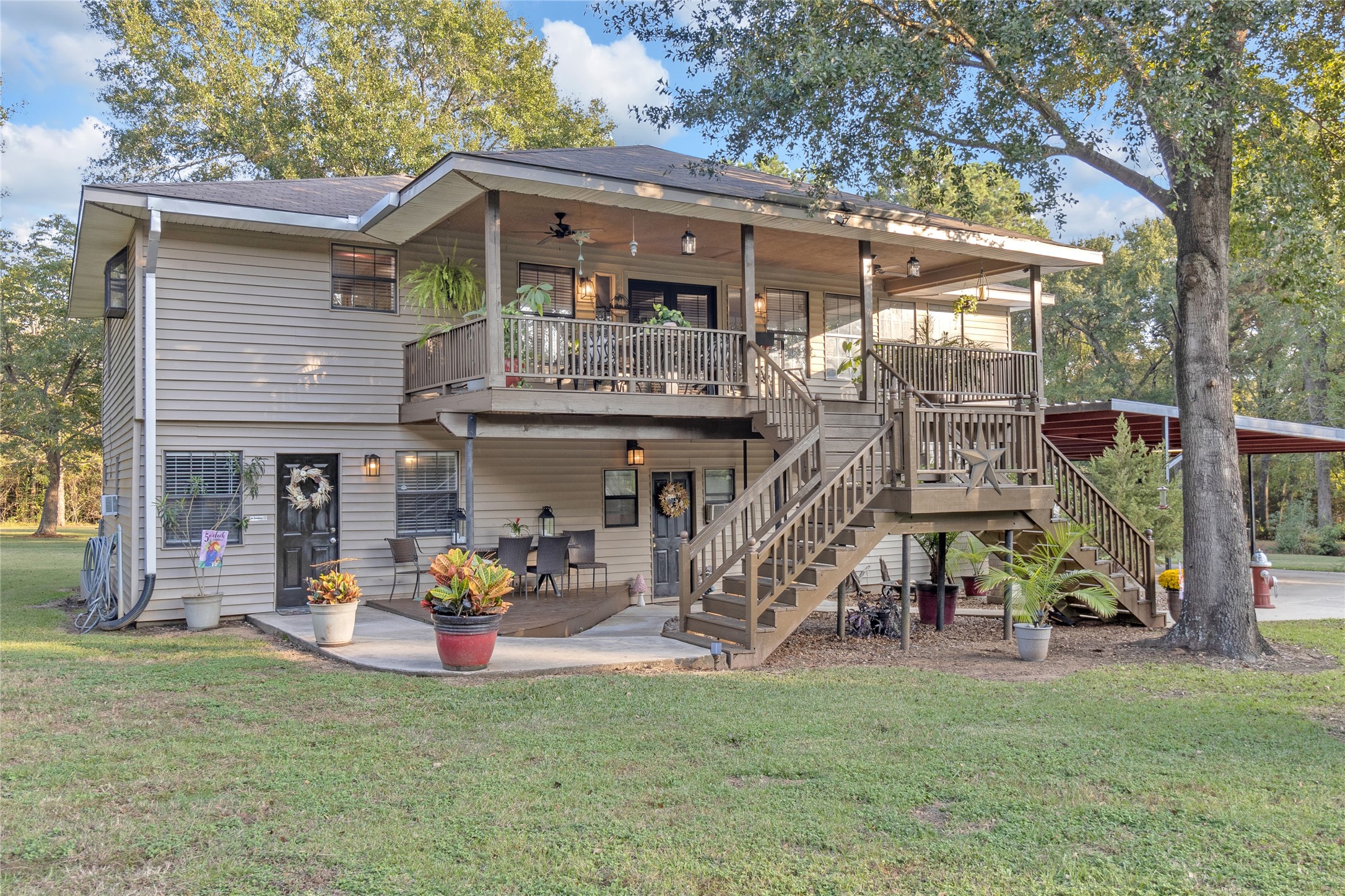 13221 Country Oak Drive Willis TX 77318