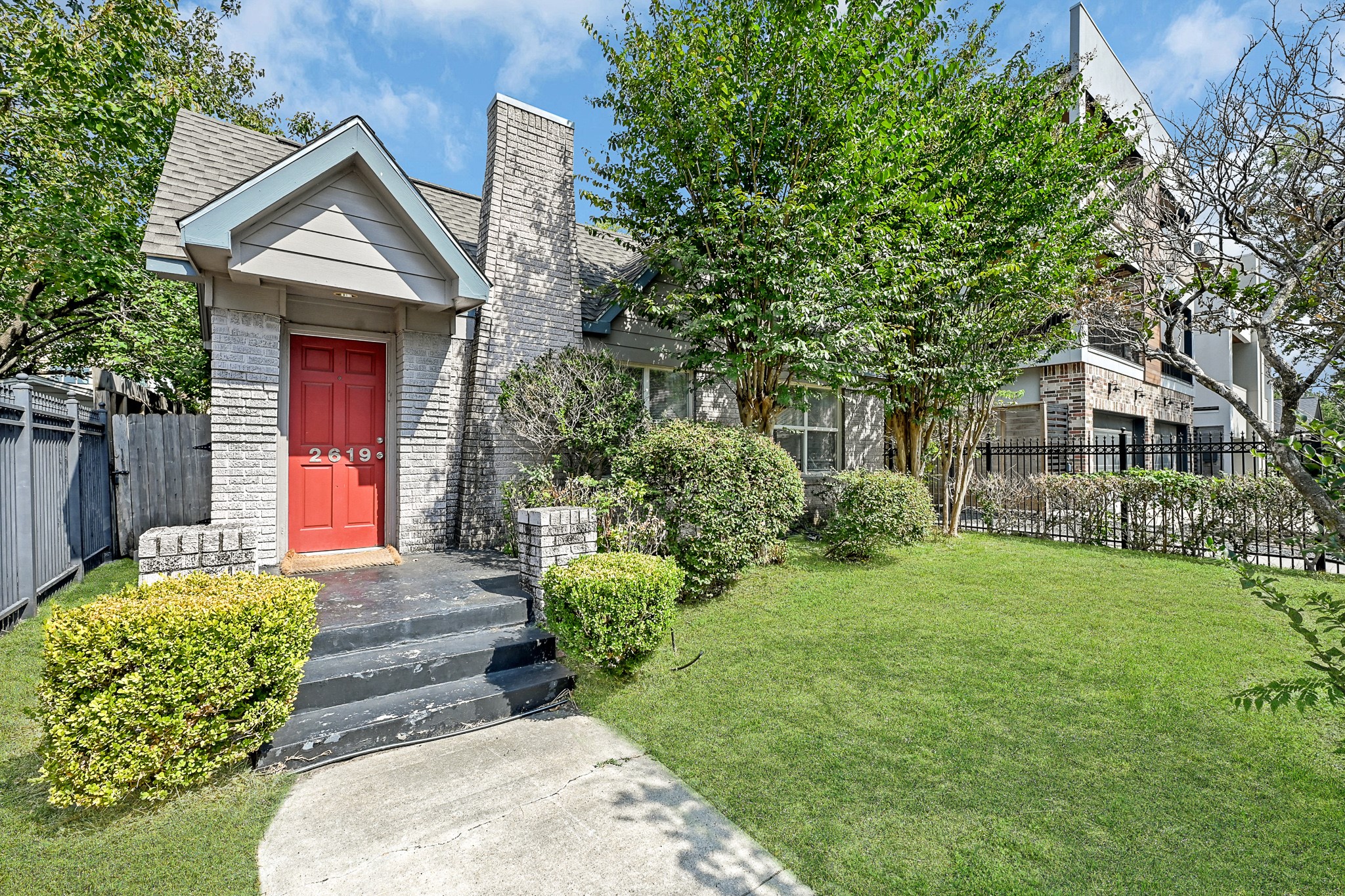 2619 Greenbriar Drive Houston TX 77098