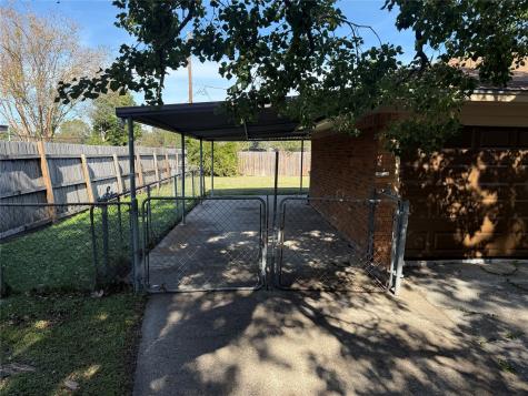 216 Schilling Street Baytown TX 77520
