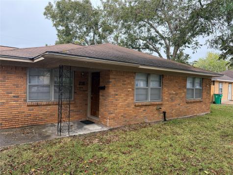 216 Schilling Street Baytown TX 77520