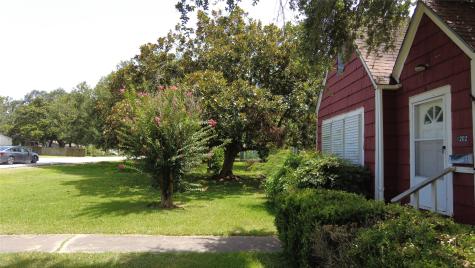 1202 Lake Road La Marque TX 77568