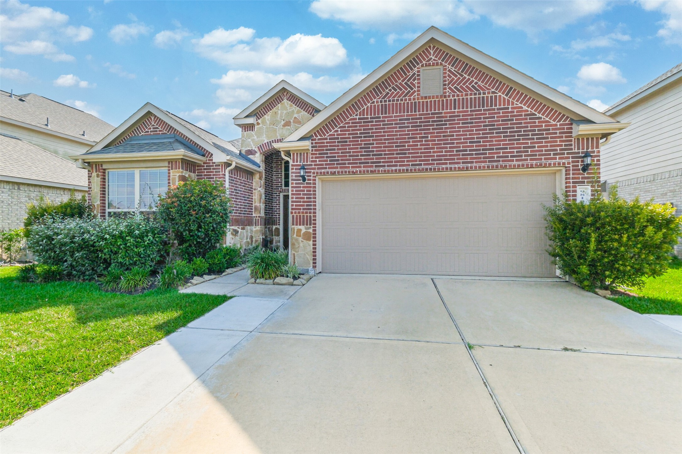 9810 Grayson Gardens Drive Richmond TX 77407