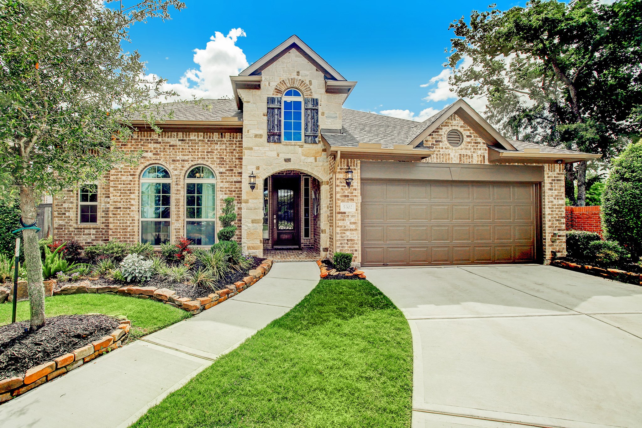 5302 Pipers Creek Court Sugar Land TX 77479