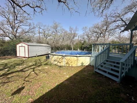 1218 Private Road 3063 Lexington TX 78947