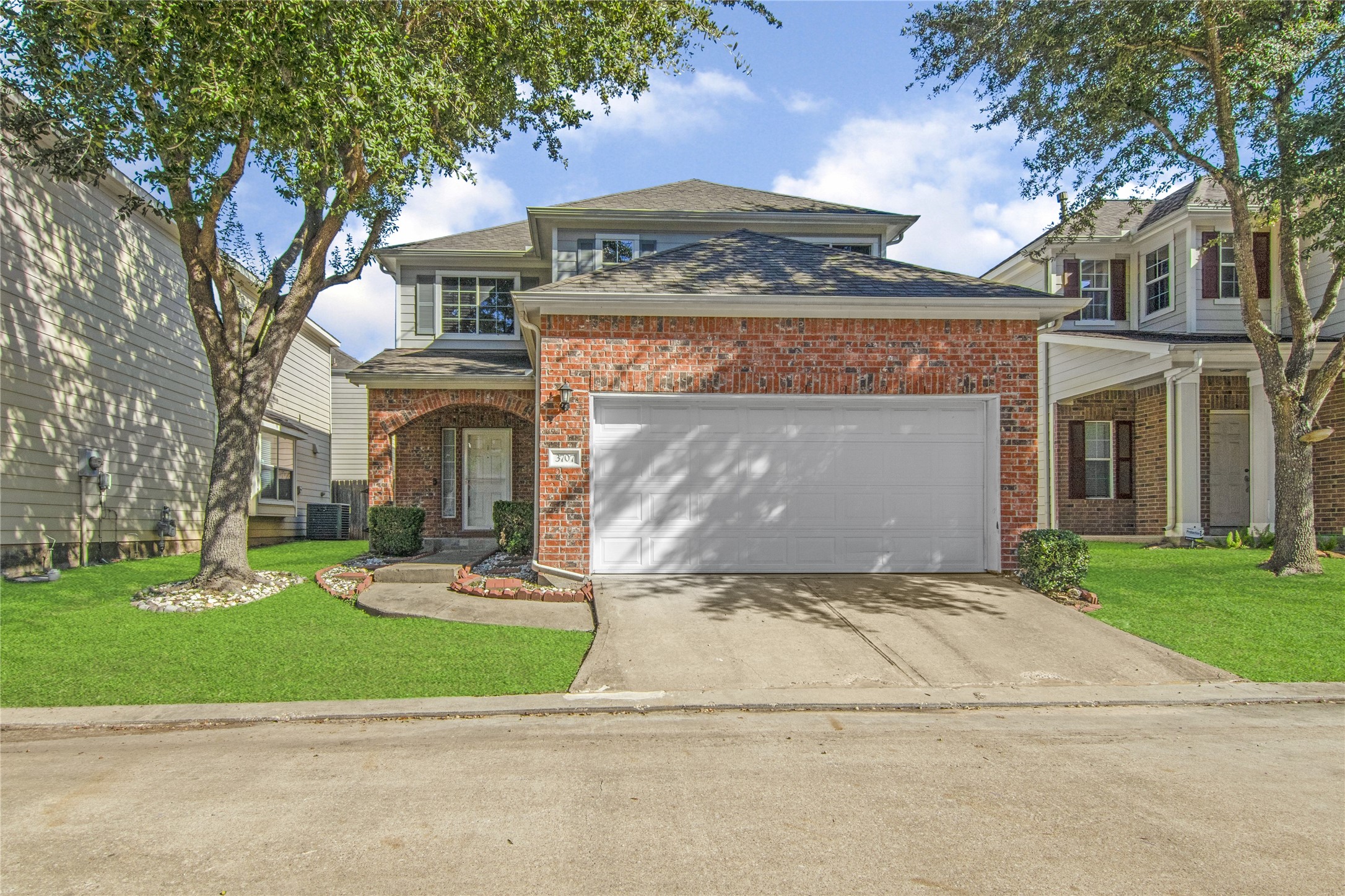 3707 W Ashford Villa Lane Houston TX 77082