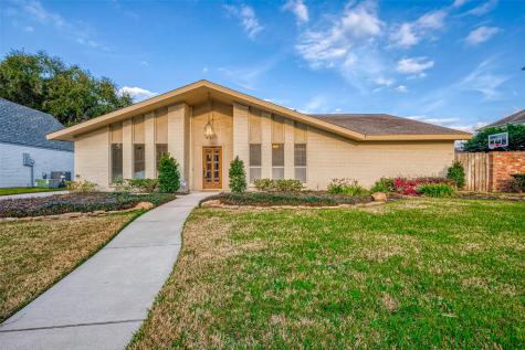 815 Edgewick Court Sugar Land TX 77478