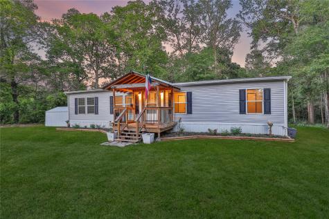 115 County Road 3890 Cleveland TX 77328